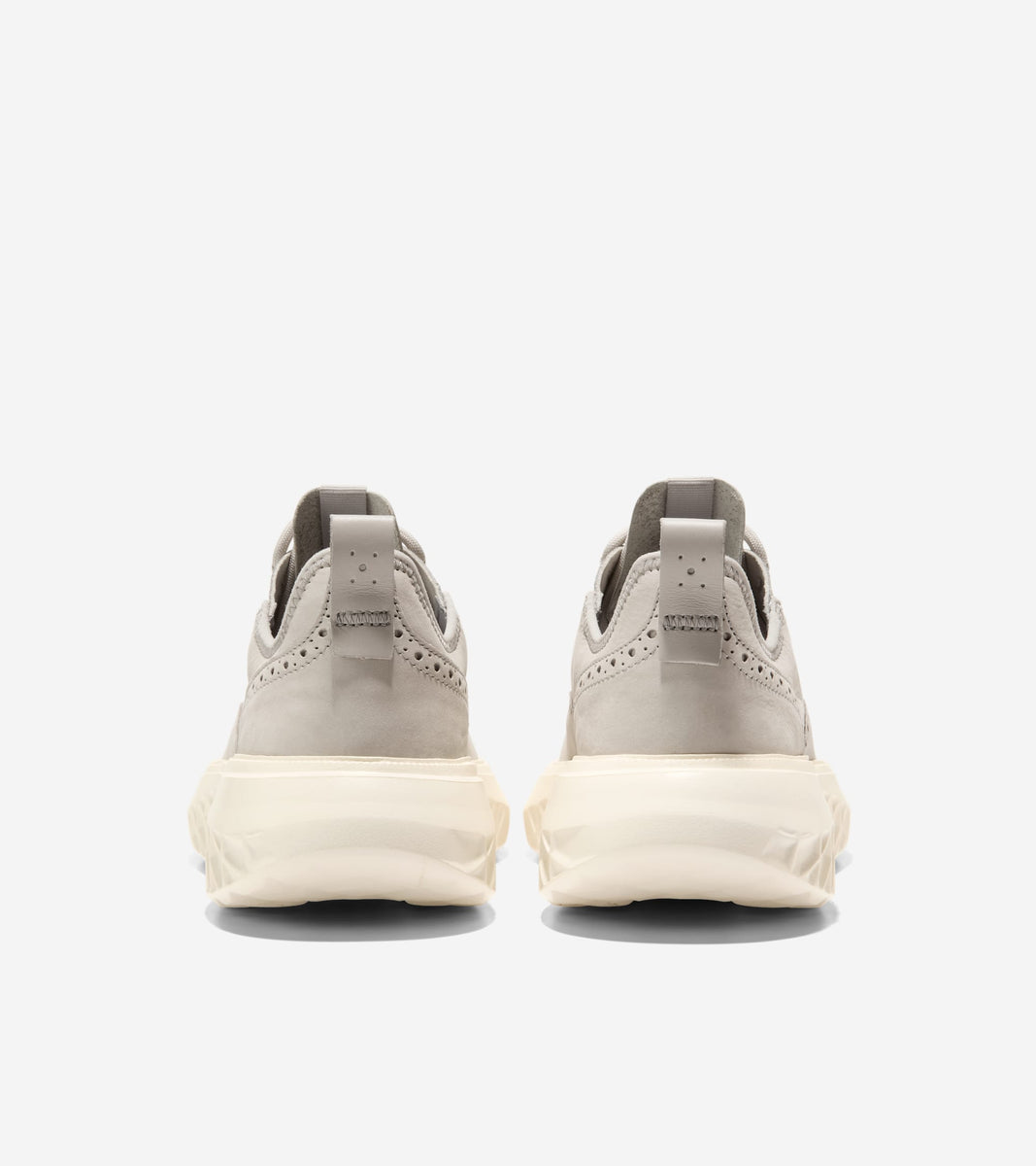 C38006:DOVE NUBUCK/IVORY