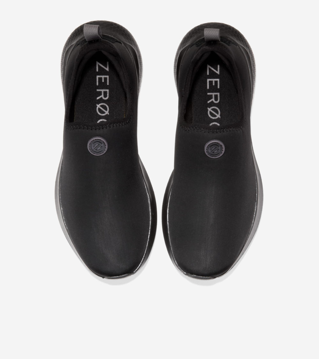 C37108:BLACK/BLACK/PAVEMENT