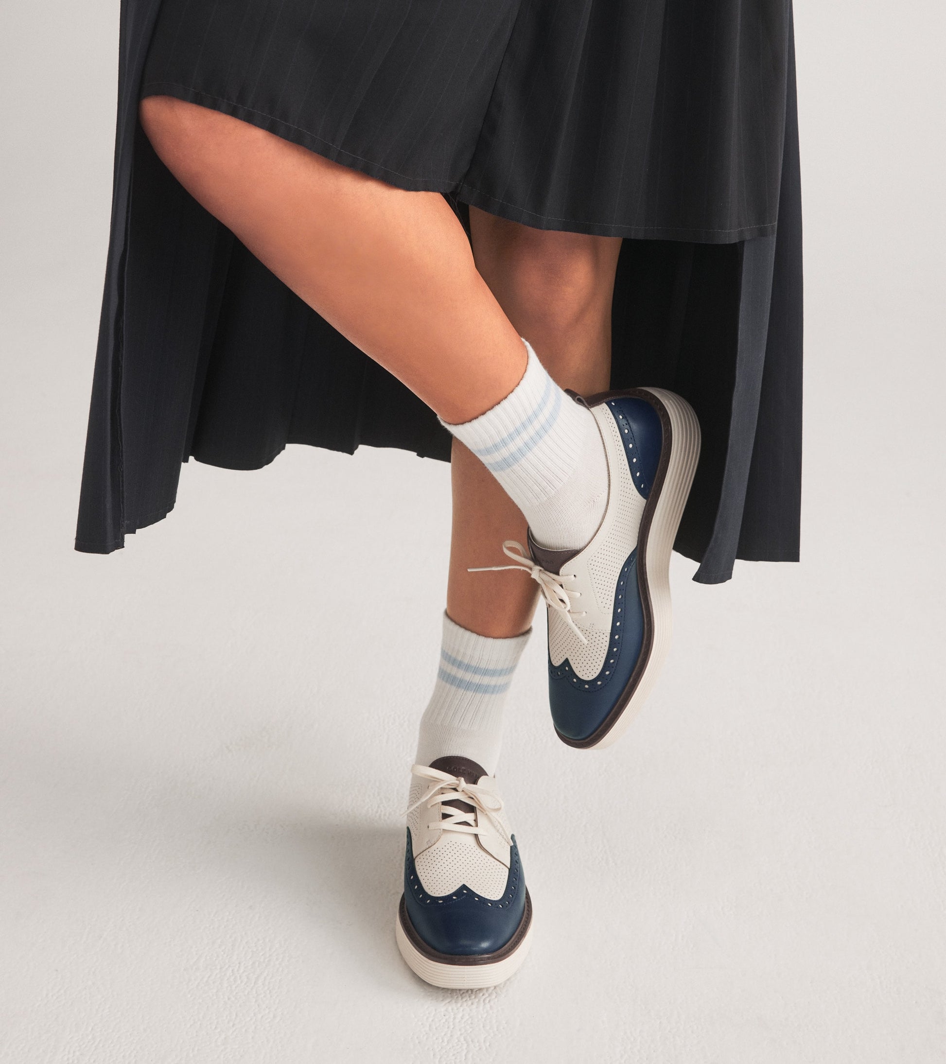 W30260:BLUE WING TEAL/IVORY