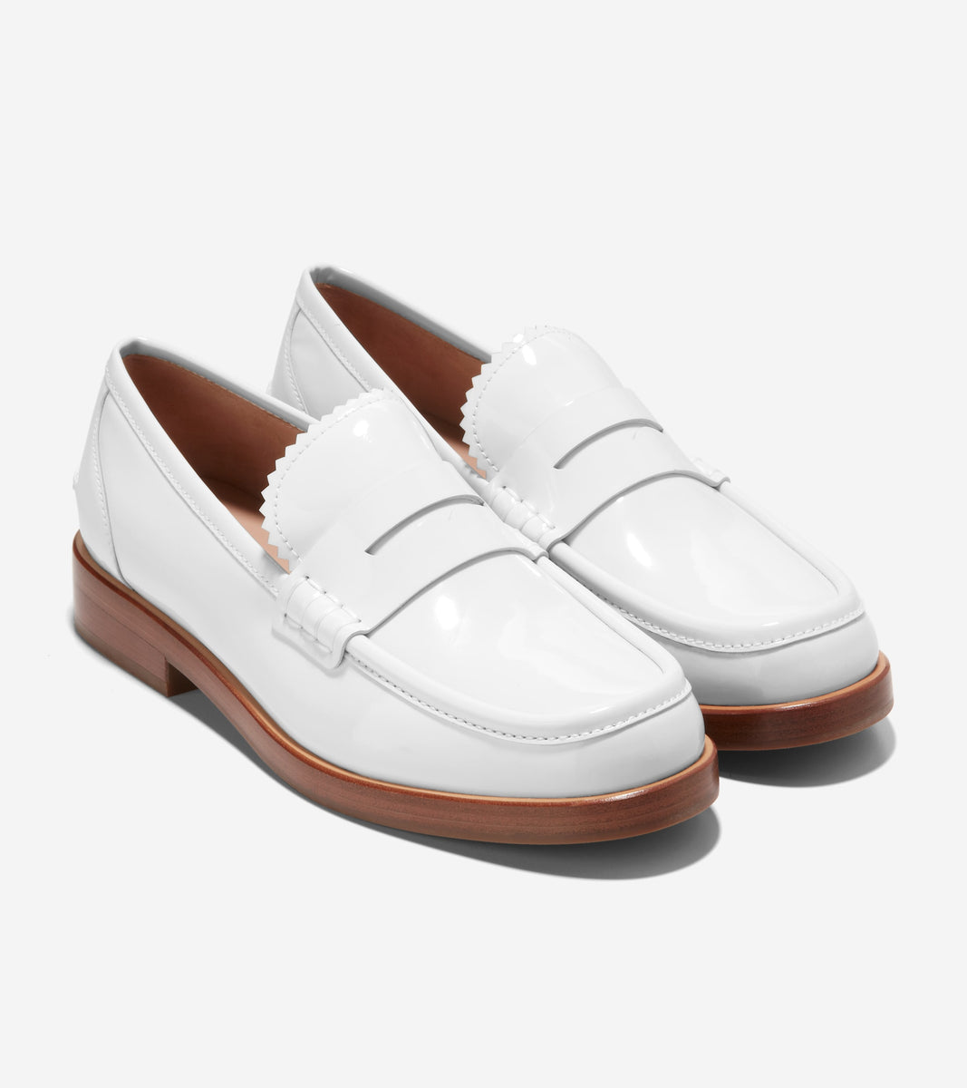 W31594:WHITE PATENT LTR